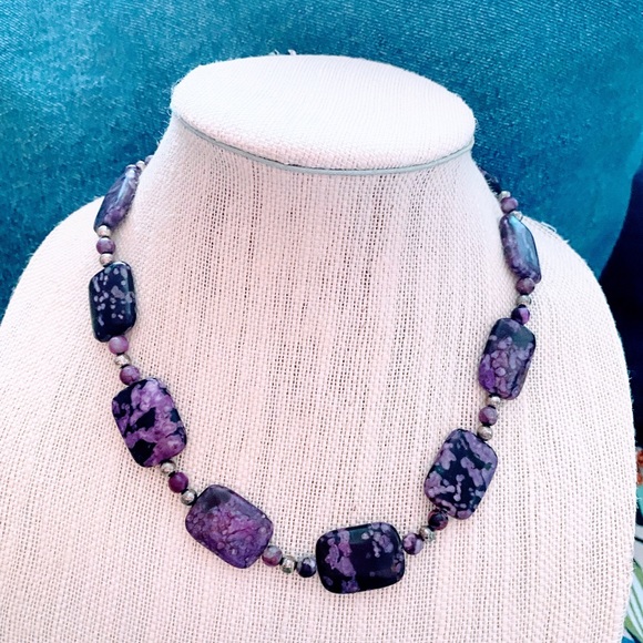 Chariote gemstone necklace - Picture 2 of 7